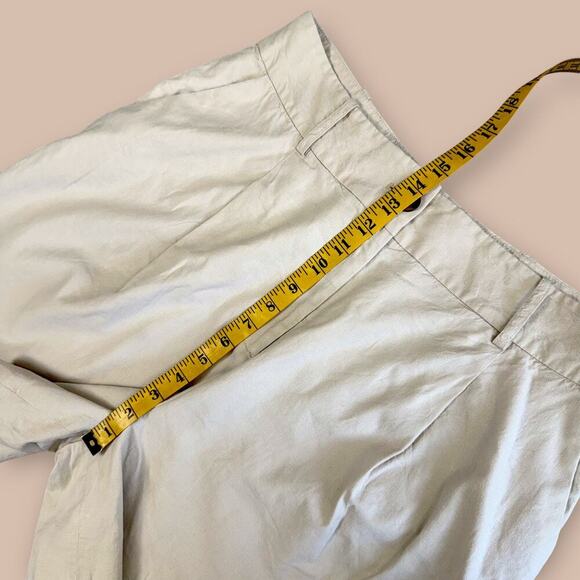 Alex Marie Linen Blend Pleated High Rise Wide Leg Bermuda Shorts Size 12 Neutral - Picture 9 of 11